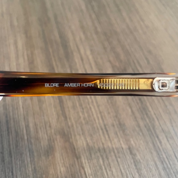 Blake Kuwahara Eyeglass frames - Picture 8 of 9